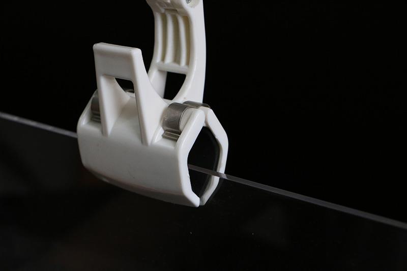 POP Plastic Clips Sign Holder