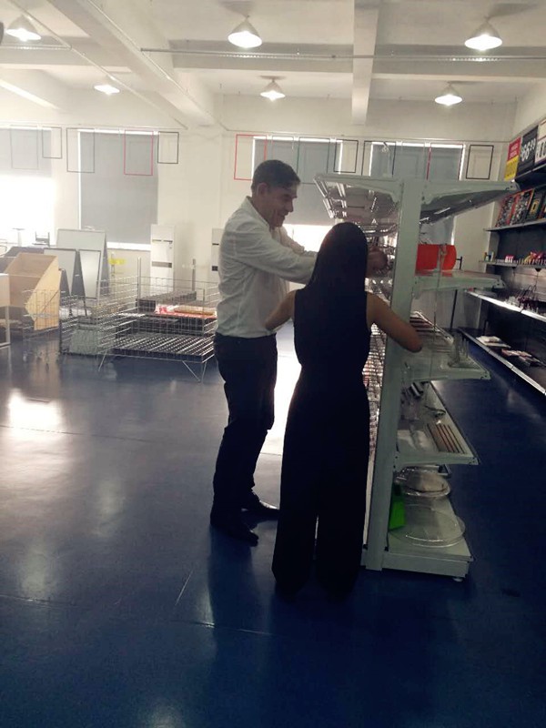 A Foreign Customer Visit Our Company